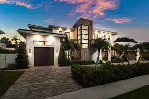 450 NE 10th St, Boca Raton, FL 33432 - Photo 1