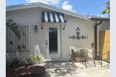 2565 Meadow Road, West Palm Beach, FL 33406 - Photo 1