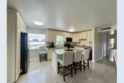 117 Flanders C, Delray Beach, FL 33484 - Photo 1