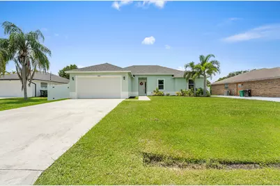 1150 SE Sabina Lane, Port Saint Lucie, FL 34983 - Photo 1
