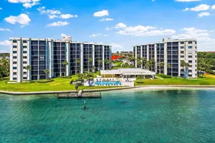 19800 Sandpointe Bay Dr, Tequesta, FL 33469 - Photo 1