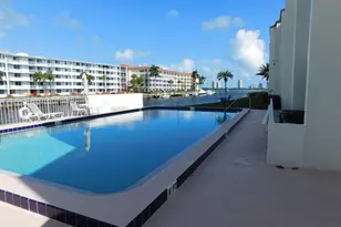 125 Shore Ct, North Palm Beach, FL 33408 - Photo 1