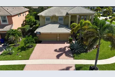 2261 Ridgewood Circle, Royal Palm Beach, FL 33411 - Photo 1
