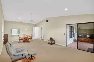 10 Ridge Point Dr, Boynton Beach, FL 33435 - Photo 1