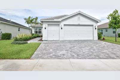 11886 SW Poseidon Way, Port Saint Lucie, FL 34987 - Photo 1