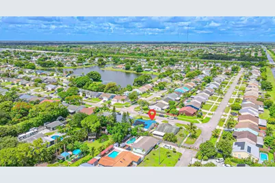 5018 E Canal Circle E, Lake Worth, FL 33467 - Photo 1