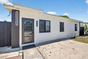 534 W Martin Luther King Jr Blvd, Boynton Beach, FL 33435 - Photo 1