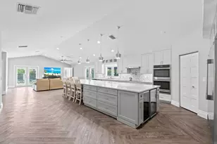 21059 Sweetwater Ln N, Boca Raton, FL 33428 - Photo 1