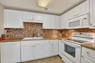 2024 Ainslie B, Boca Raton, FL 33434 - Photo 1