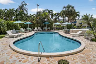 1131 SE 4th St, Boynton Beach, FL 33435 - Photo 1