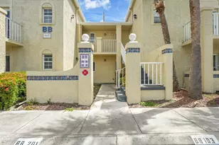 1631 SE Green Acres Circle SE, Port Saint Lucie, FL 34952 - Photo 1