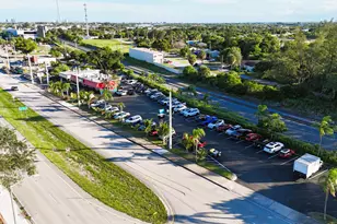 9477 Alternate A1A, West Palm Beach, FL 33403 - Photo 1