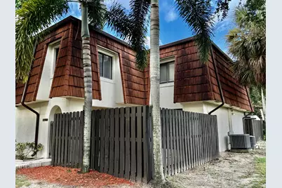 2216 White Pine Circle #D, Greenacres, FL 33415 - Photo 1