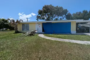 550 SW Airoso Blvd, Port Saint Lucie, FL 34983 - Photo 1