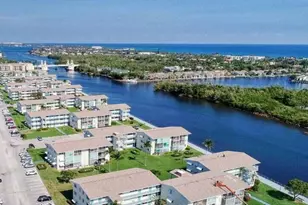 530 Horizons W, Boynton Beach, FL 33435 - Photo 1