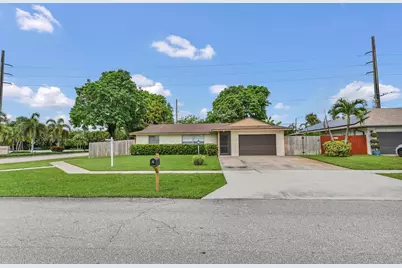 5001 Woodstone Circle, Lake Worth, FL 33463 - Photo 1