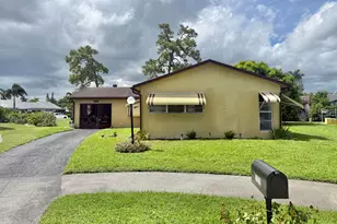 7257 Pine Park Dr N, Lake Worth, FL 33467 - Photo 1