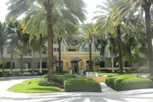 802 W Windward Way, Lantana, FL 33462 - Photo 1