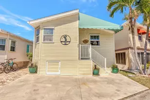 10725 S Ocean Dr, Jensen Beach, FL 34957 - Photo 1