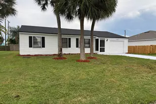 2790 SE Melaleuca Blvd, Port Saint Lucie, FL 34952 - Photo 1