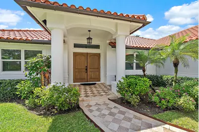 12 Bentwood Road, Palm Beach Gardens, FL 33418 - Photo 1
