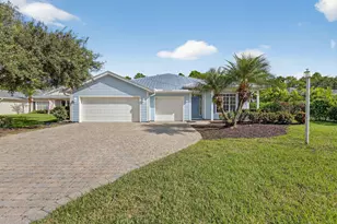 672 NE Owls Nest Ct, Port Saint Lucie, FL 34983 - Photo 1