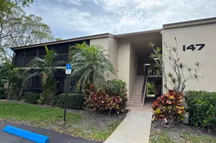 147 Deer Creek Blvd, Deerfield Beach, FL 33442 - Photo 1