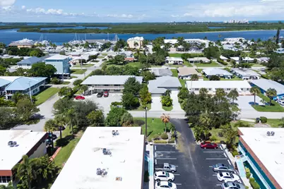 1225 Carlton Court #205, Fort Pierce, FL 34949 - Photo 4