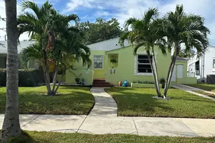 442 38th St, West Palm Beach, FL 33407 - Photo 1