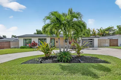 906 SE 13th Court, Deerfield Beach, FL 33441 - Photo 1
