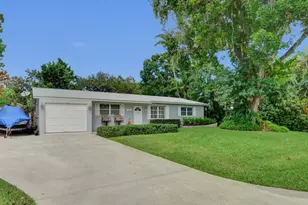 2359 Holly Ln, Palm Beach Gardens, FL 33410 - Photo 1