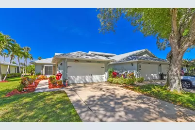 12829 SE Berwick Court, Hobe Sound, FL 33455 - Photo 1