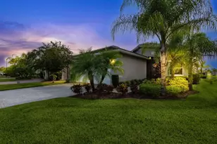 11725 SW Brighton Falls Dr, Port Saint Lucie, FL 34987 - Photo 1