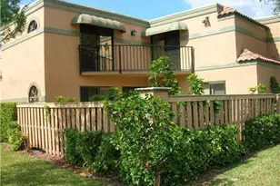 8237 Thames Blvd, Boca Raton, FL 33433 - Photo 1