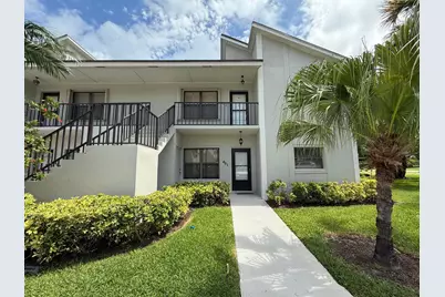 401 Clubhouse Circle #401a, Jupiter, FL 33477 - Photo 1