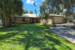 1453 SW 18th Terrace, Okeechobee, FL 34974 - Photo 1