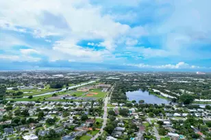 359 Garden Blvd, Palm Beach Gardens, FL 33410 - Photo 1