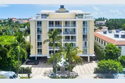 170 Chilean Avenue #2d, Palm Beach, FL 33480 - Photo 1