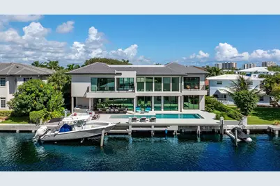 2900 NE 7th Drive, Boca Raton, FL 33431 - Photo 1