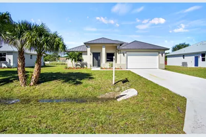 4711 Seagrape Drive, Fort Pierce, FL 34945 - Photo 1