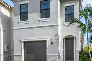 4836 Chantilly Rd, Lake Worth, FL 33467 - Photo 1