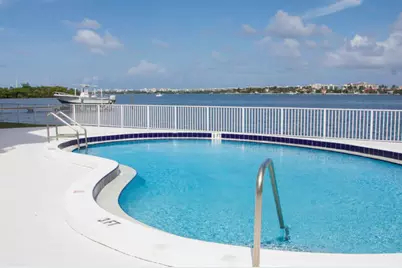 301 Croton Avenue #202, Lantana, FL 33462 - Photo 1