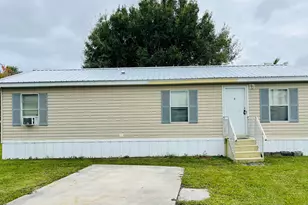 1103 Lemon St, Okeechobee, FL 34974 - Photo 1
