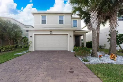 1621 NW Cataluna Circle, Port Saint Lucie, FL 34986 - Photo 1