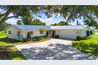 1301 SE 8th Avenue, Okeechobee, FL 34974 - Photo 1