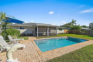 372 Franklin Rd, Tequesta, FL 33469 - Photo 1