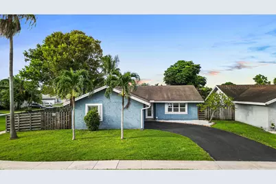 7527 SW 7th Street, North Lauderdale, FL 33068 - Photo 1