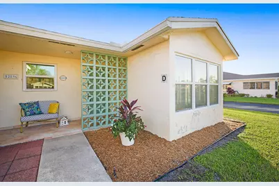 5289 Lakefront Boulevard #D, Delray Beach, FL 33484 - Photo 1