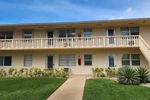 106 Coventry E, West Palm Beach, FL 33417 - Photo 1