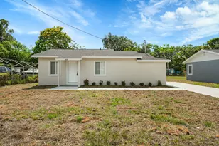 306 N 28th St, Fort Pierce, FL 34947 - Photo 1
